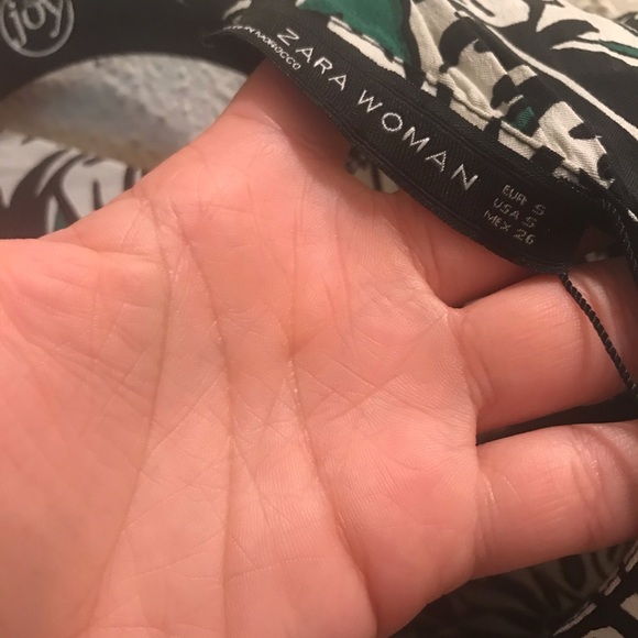 Zara crop top tropical print, size Small - Picture 6 of 9